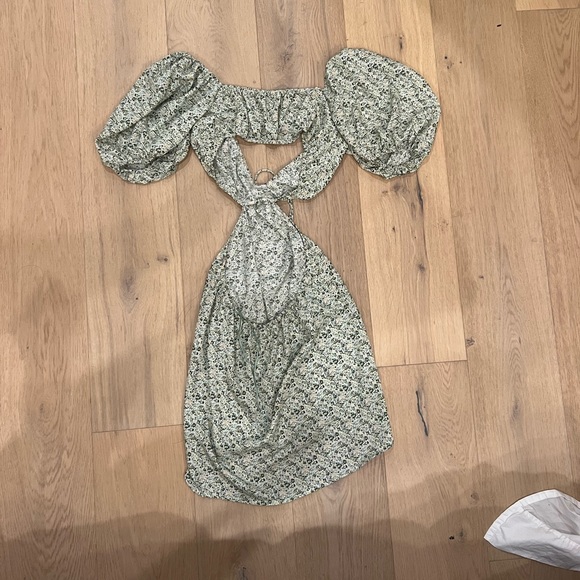 floral dress from melrose boutique - Picture 2 of 2